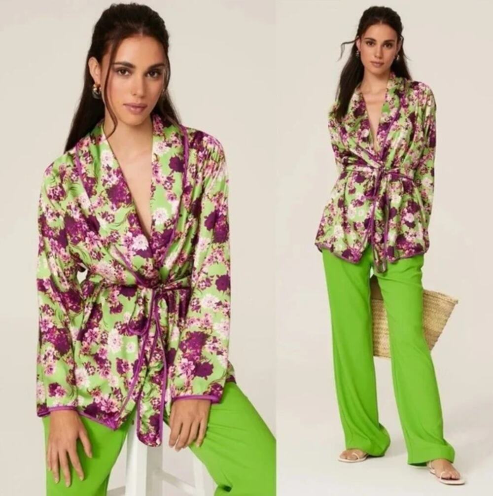 Giovanna Nicolai Green Purple Floral Satin Wrap Tie Top Blouse Sz 40 S